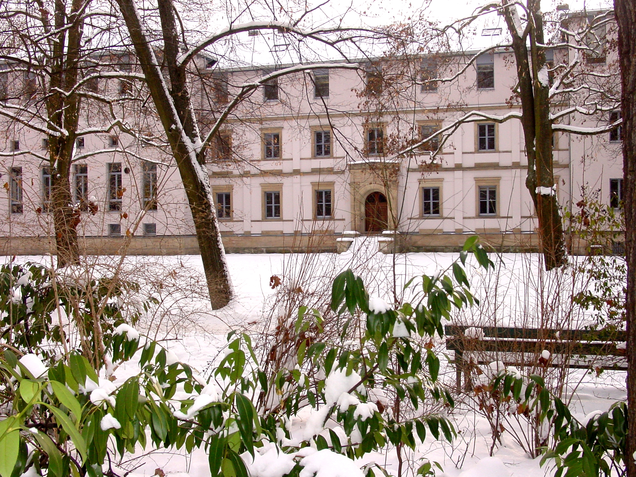 Institut im Winter
